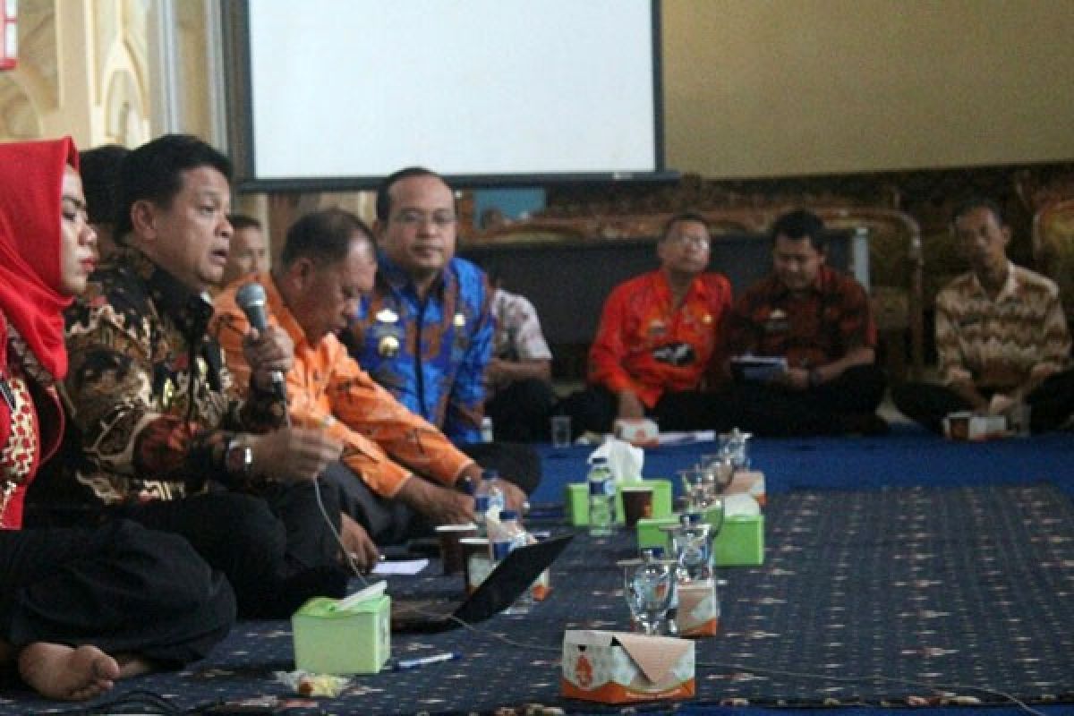 Pemkab Lampung Timur Bantu Pengobatan Penderita Tumor 