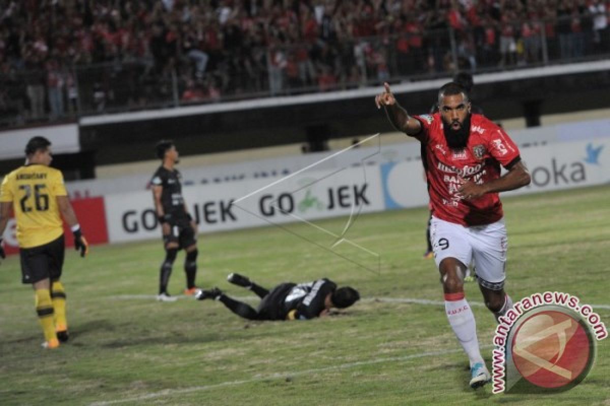 Bali United Kalahkan Persija 2-1