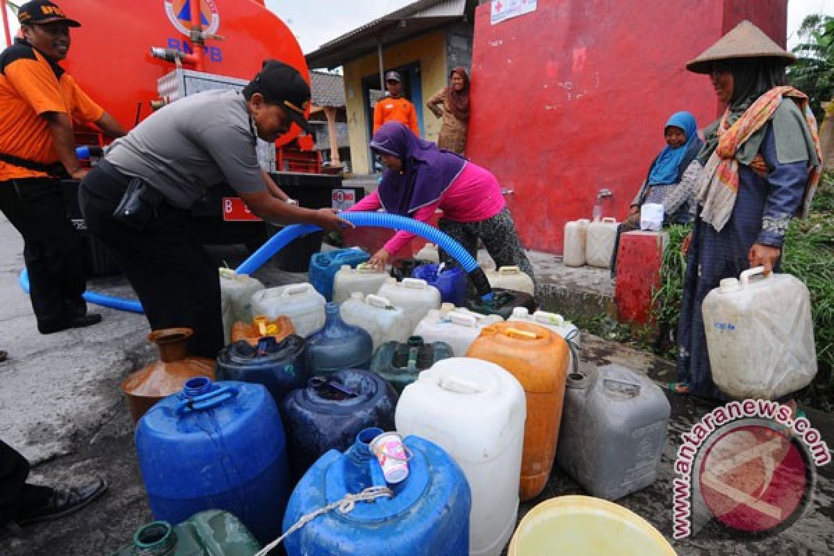 Warga Bandarlampung Terima Air Bersih 