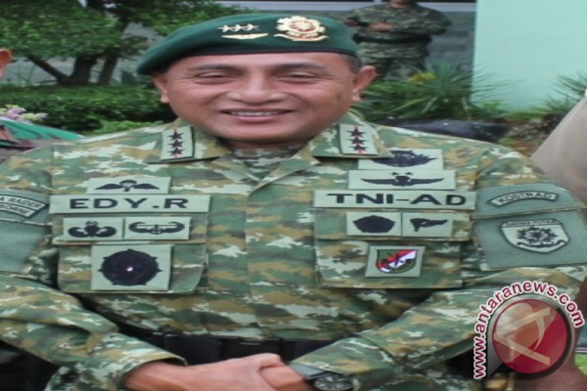 Pangkostrad Apresiasi Pembangunan Masjid Pelindo 1 