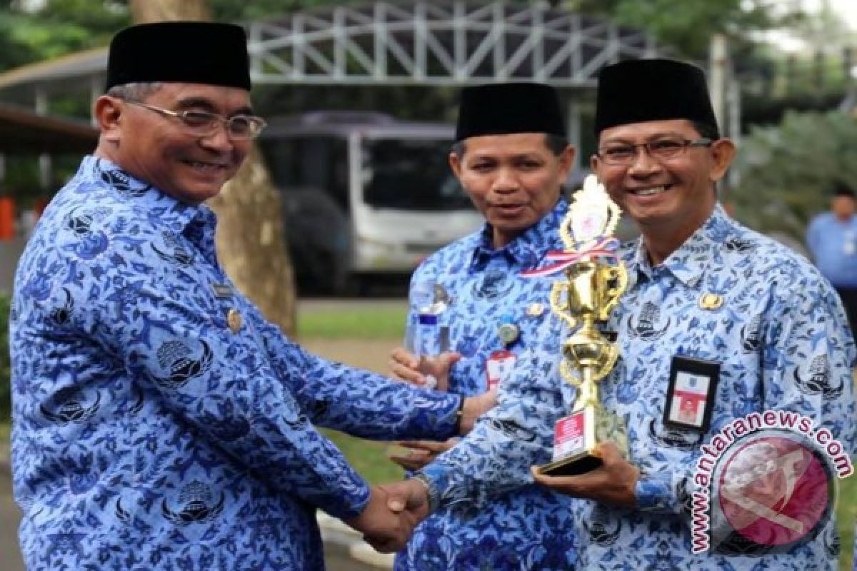 Pemkab HSS Gelar Apel Kesadaran