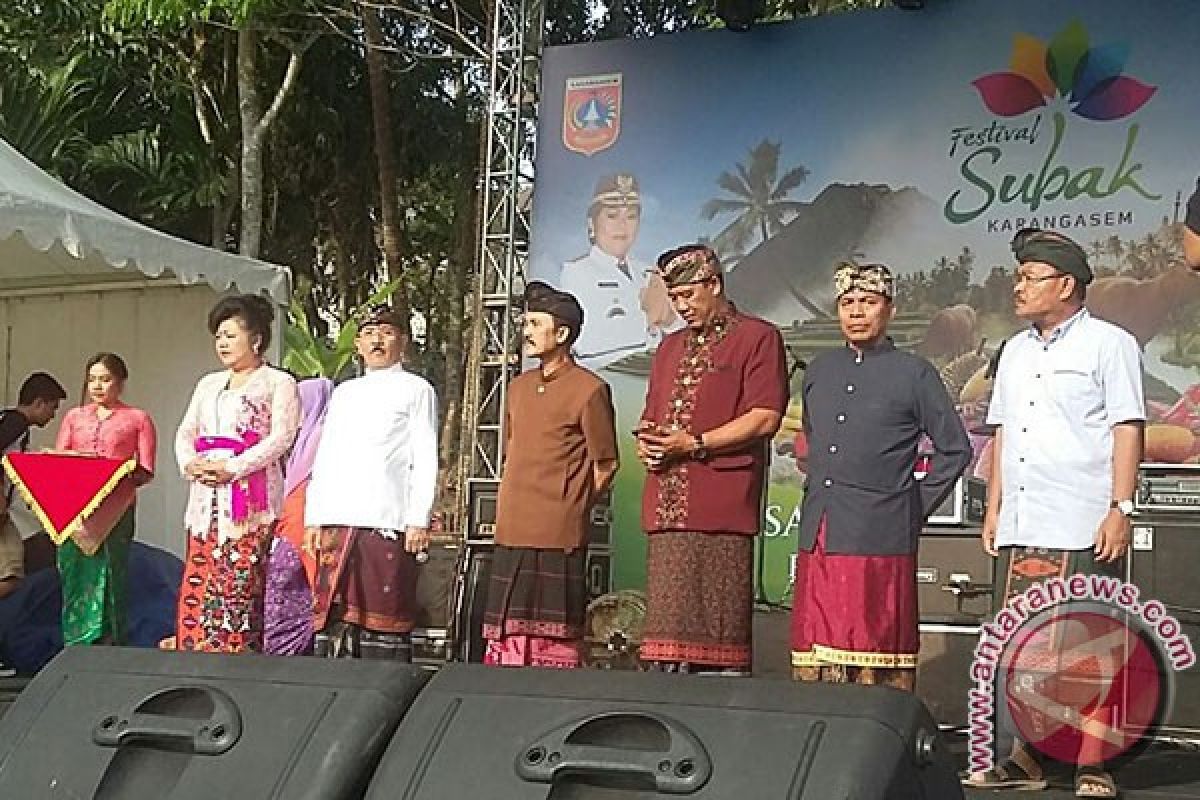 Sebelas Perlombaan Meriahkan Festival Subak Karangasem