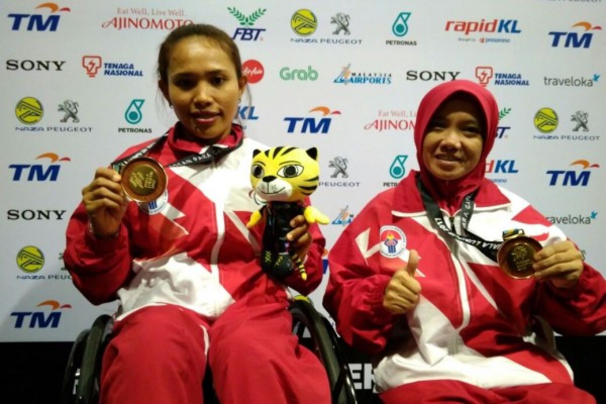 ASEAN Para Games - Angkat berat lampaui perkiraan, dua emas hari pertama