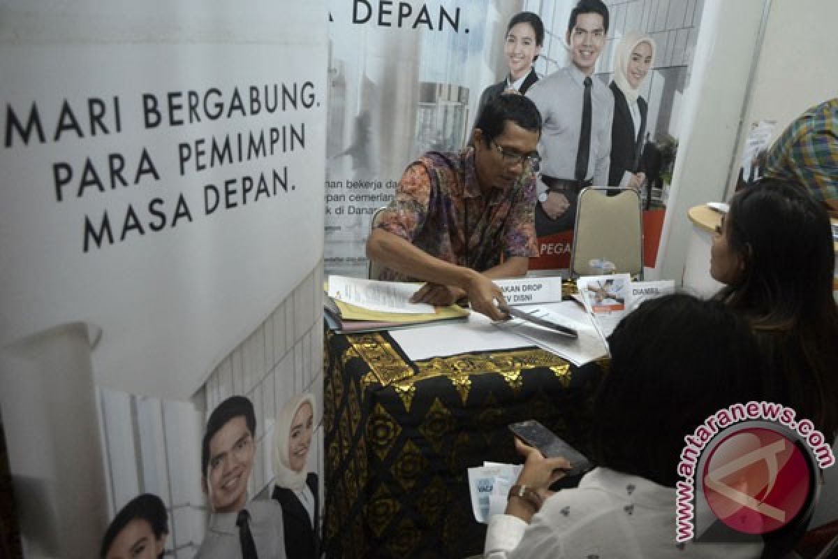 Jakarta hari ini, seminar investasi saham hingga bursa kerja