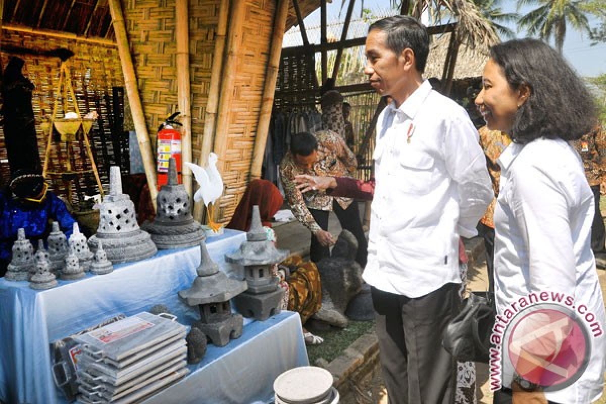 Presiden Jokowi apresiasi BUMN bangun Balkondes
