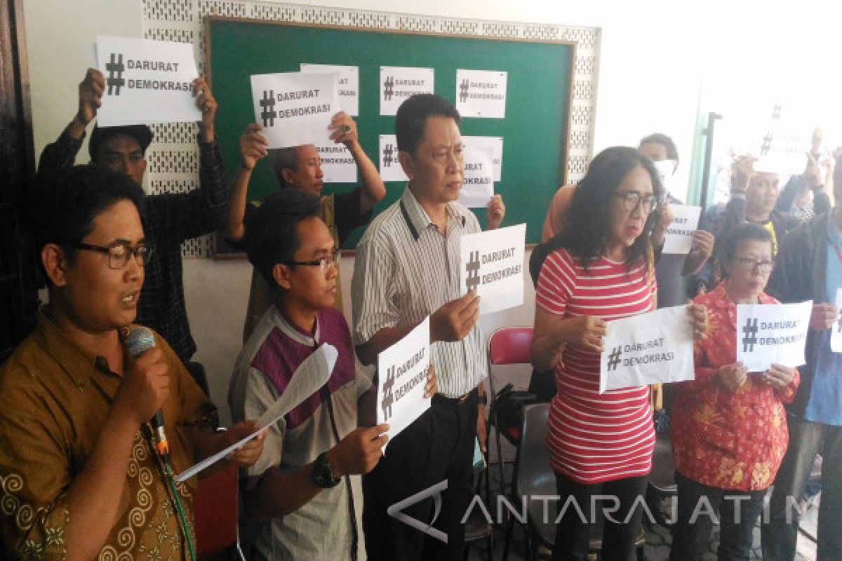 Solid Jatim Sesalkan Penyerangan YLBHI-LBH Jakarta