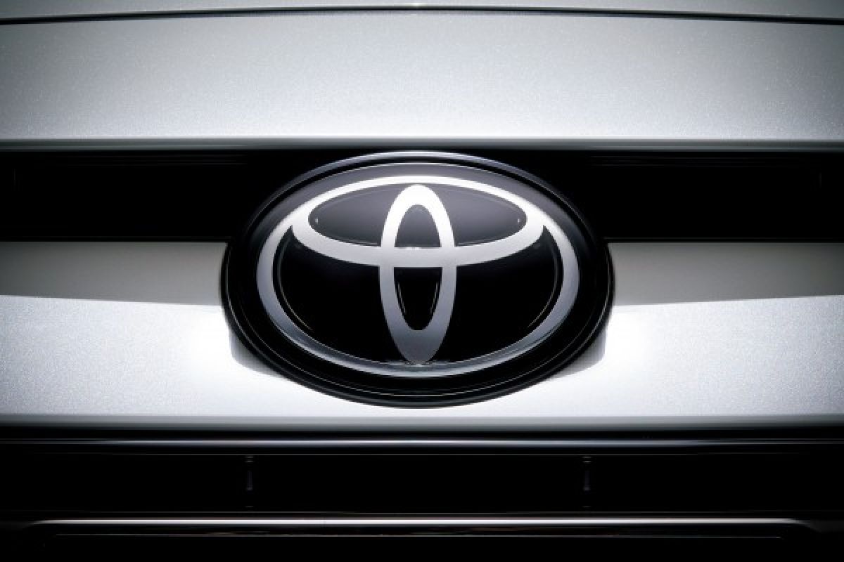 Toyota akan tarik 1 juta mobil hibrid terkait masalah perkabelan