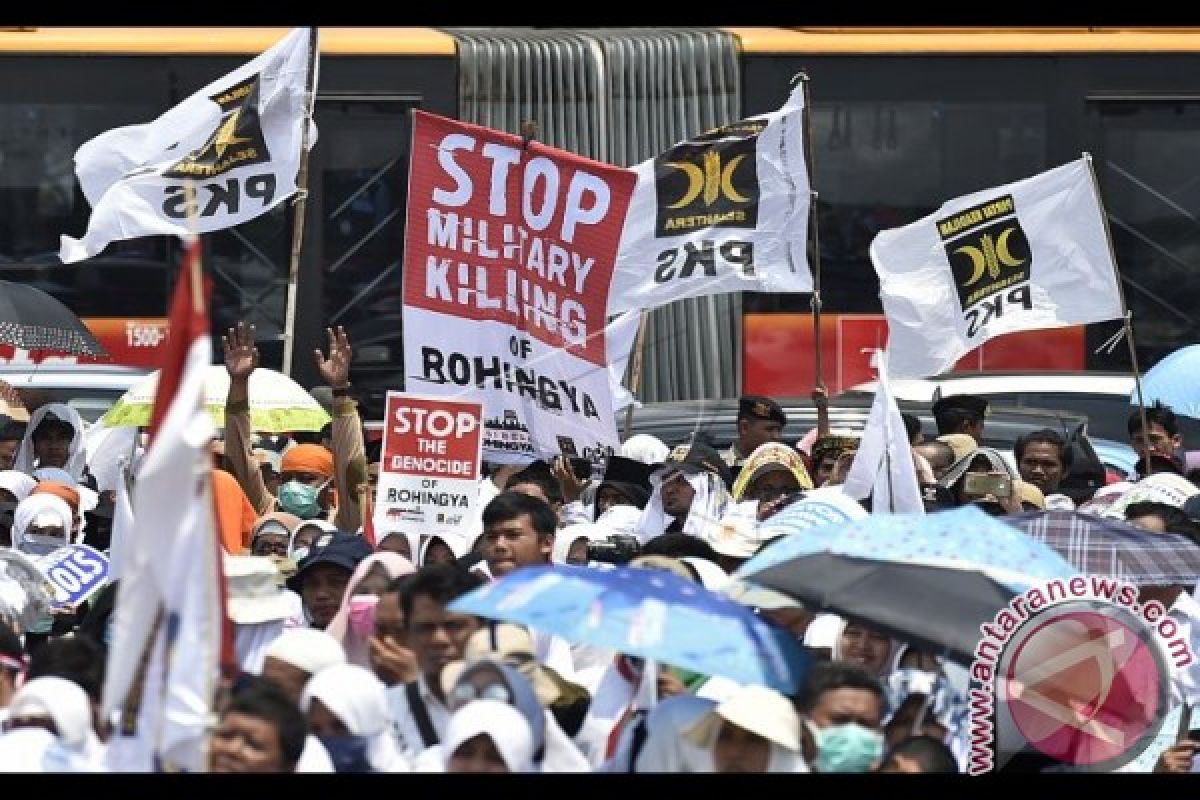 Pumpunan - Memahami Latar Belakang Rohingya Menghindari 