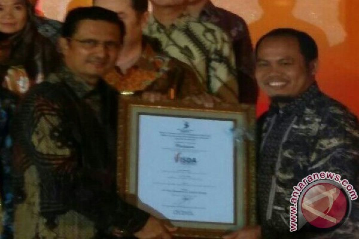 Dua Program Pemberdayaan Masyarakat PT. Tirta Sibayakindo dapat  Penghargaan dari CFCD