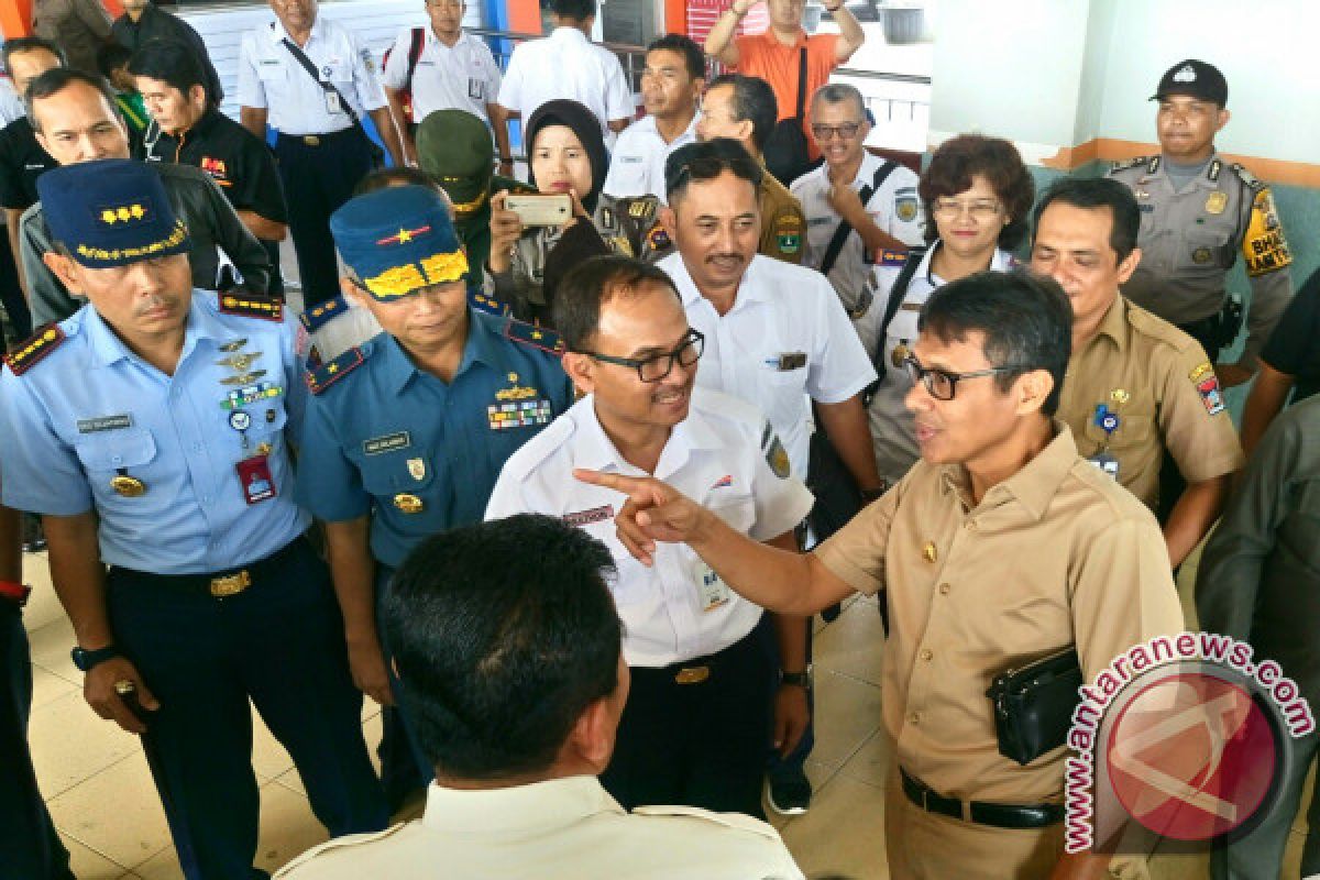 Operasional Kereta Api Bandara Ditunda Hingga 2018