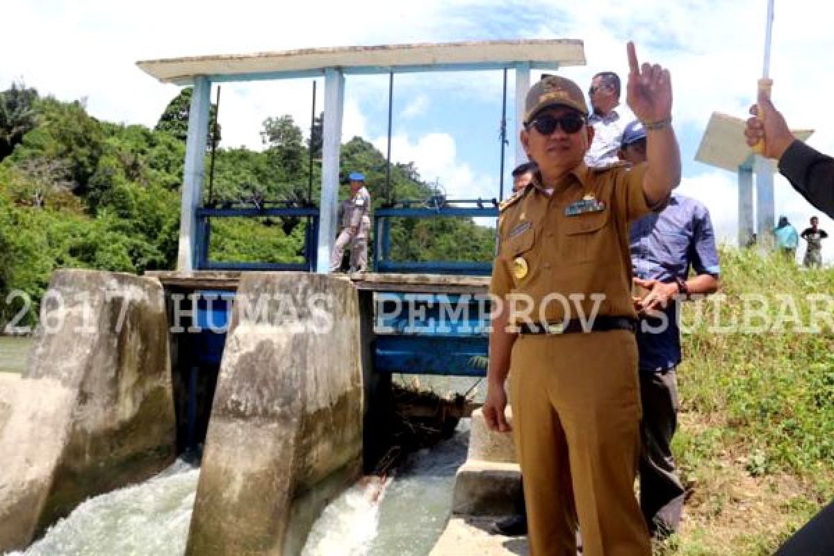 warga Mamuju menolak ganti rugi lahan bendungan