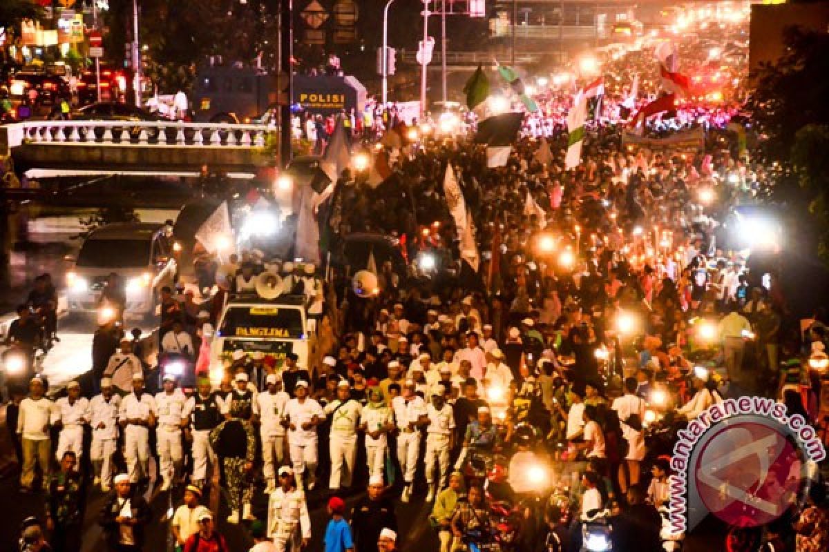 Ribuan warga Pontianak pawai akbar tahun baru Islam