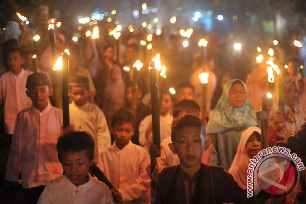 Jambi dipenuhi obor Muharram