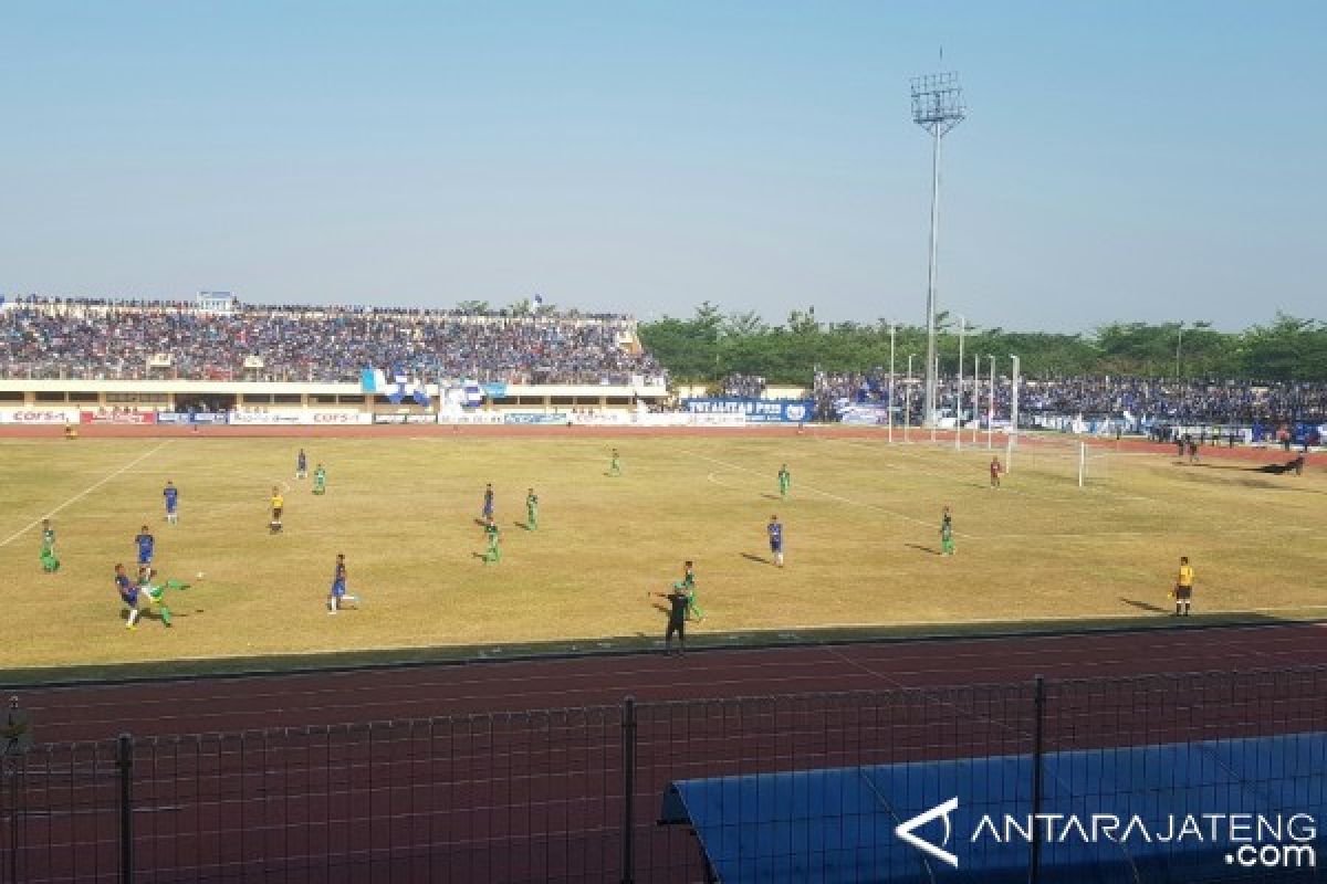 PSIS Gulung Persibat 3-0