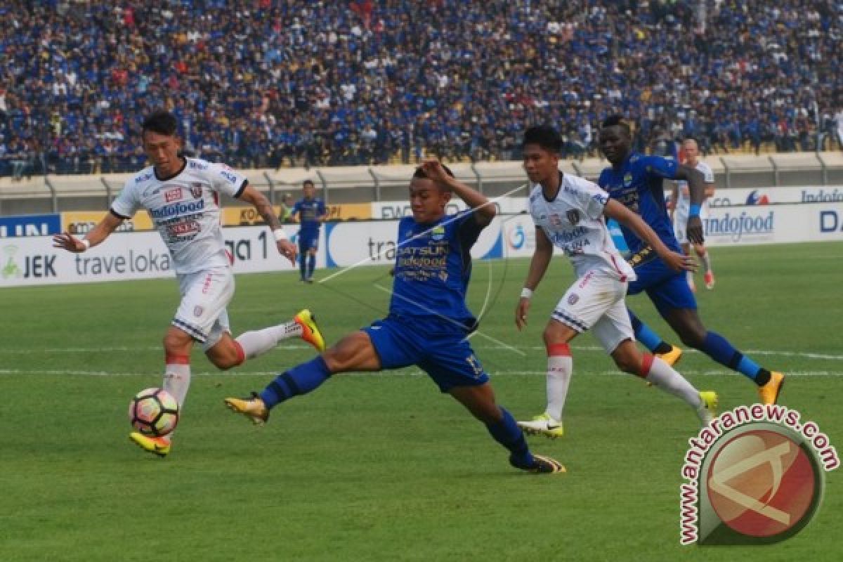 Bali United Tahan Imbang Persib Bandung 0-0