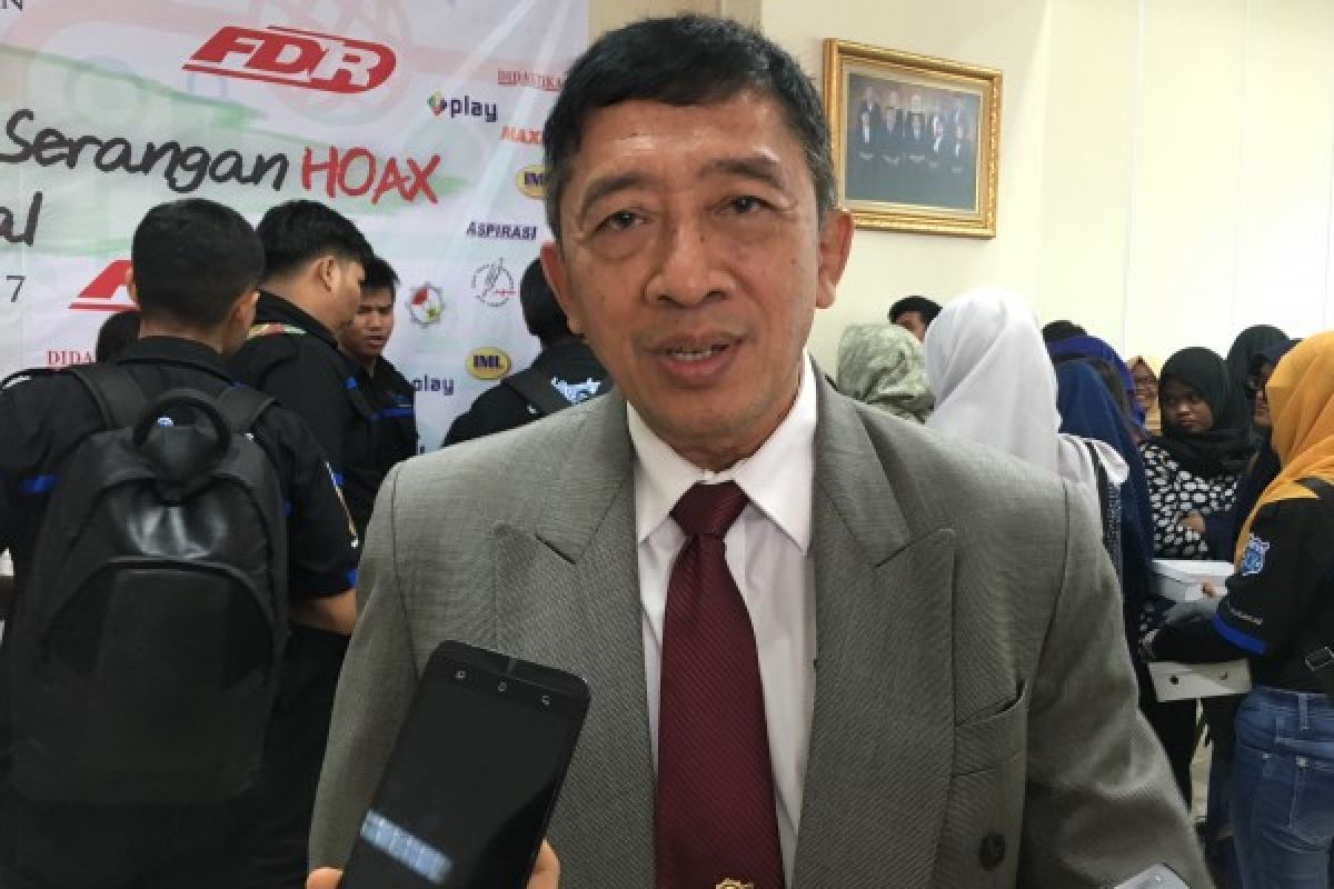 Rileks, cara hadapi berita hoax