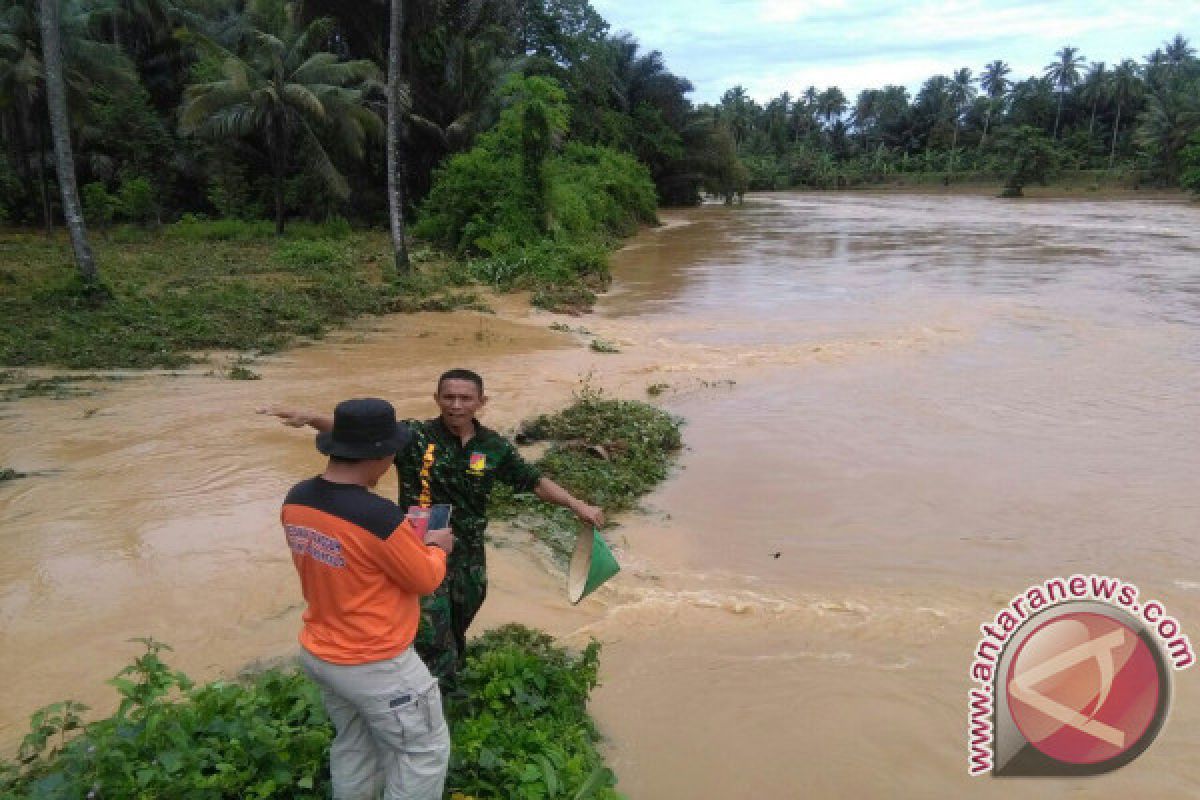  Empat Desa Di Gorontalo Utara Terendam Banjir 