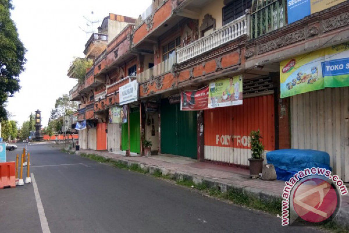 Tiga toko China di Bali diizinkan buka lagi