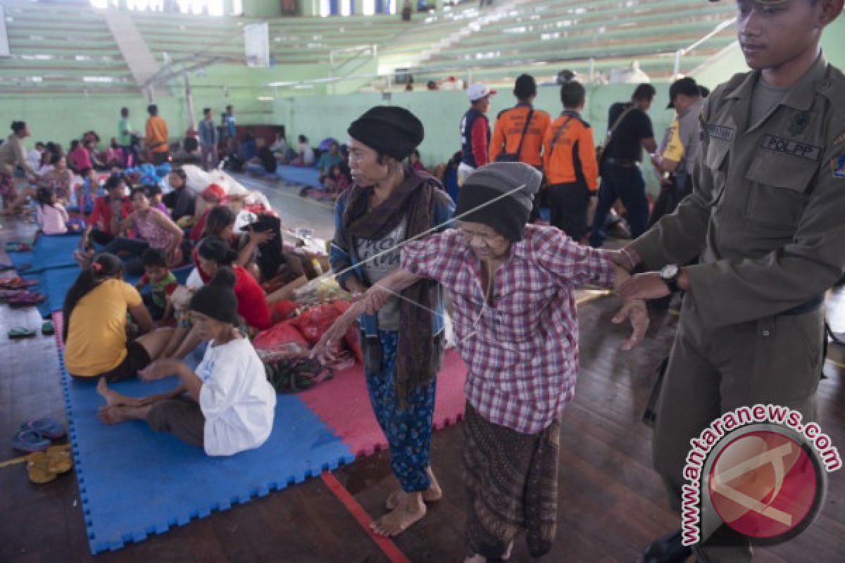 Bupati Klungkung: Pengungsi di Penampungan Sampai Kondisi Normal