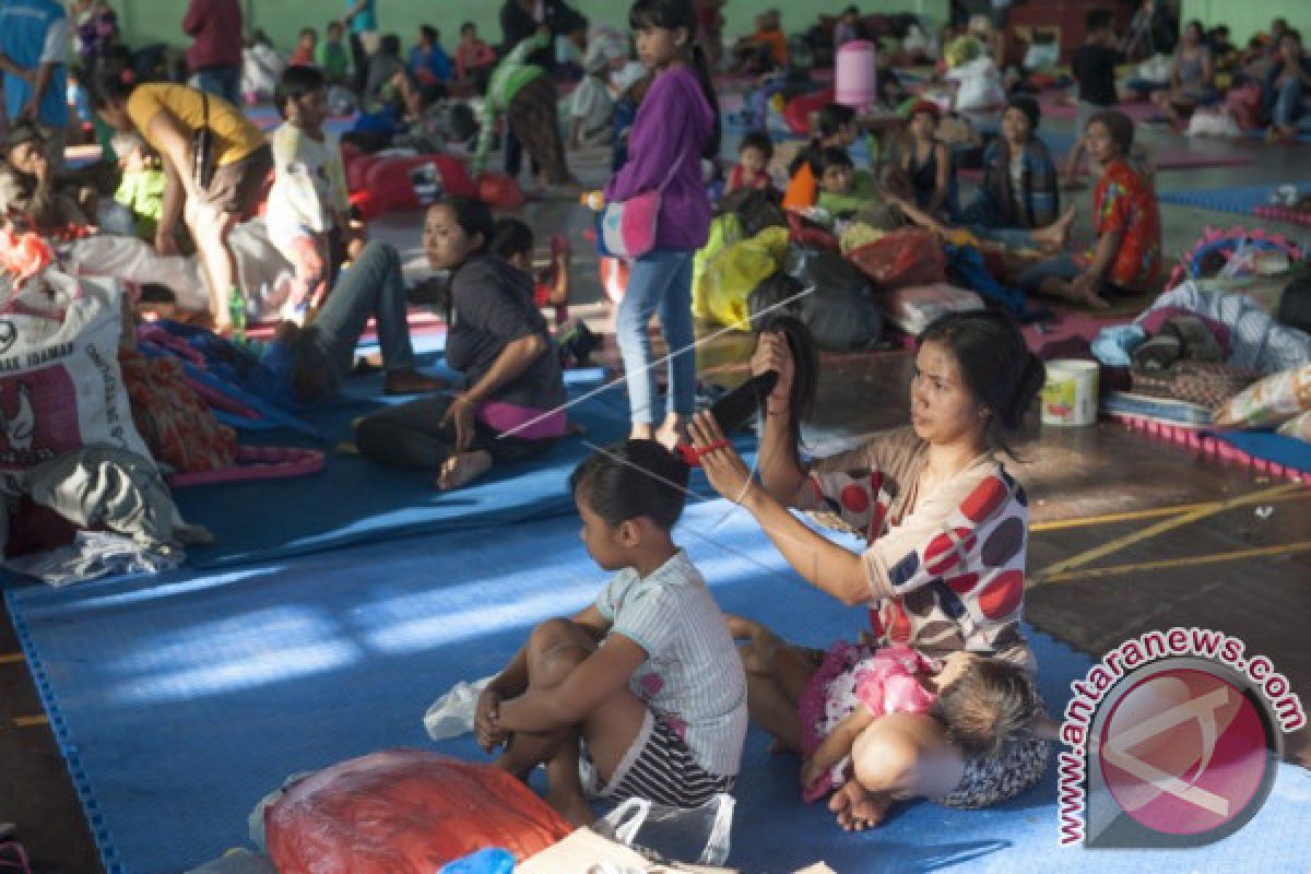 Bupati Klungkung: BPBD Lakukan Pendataan Pengungsi Gunung Agung