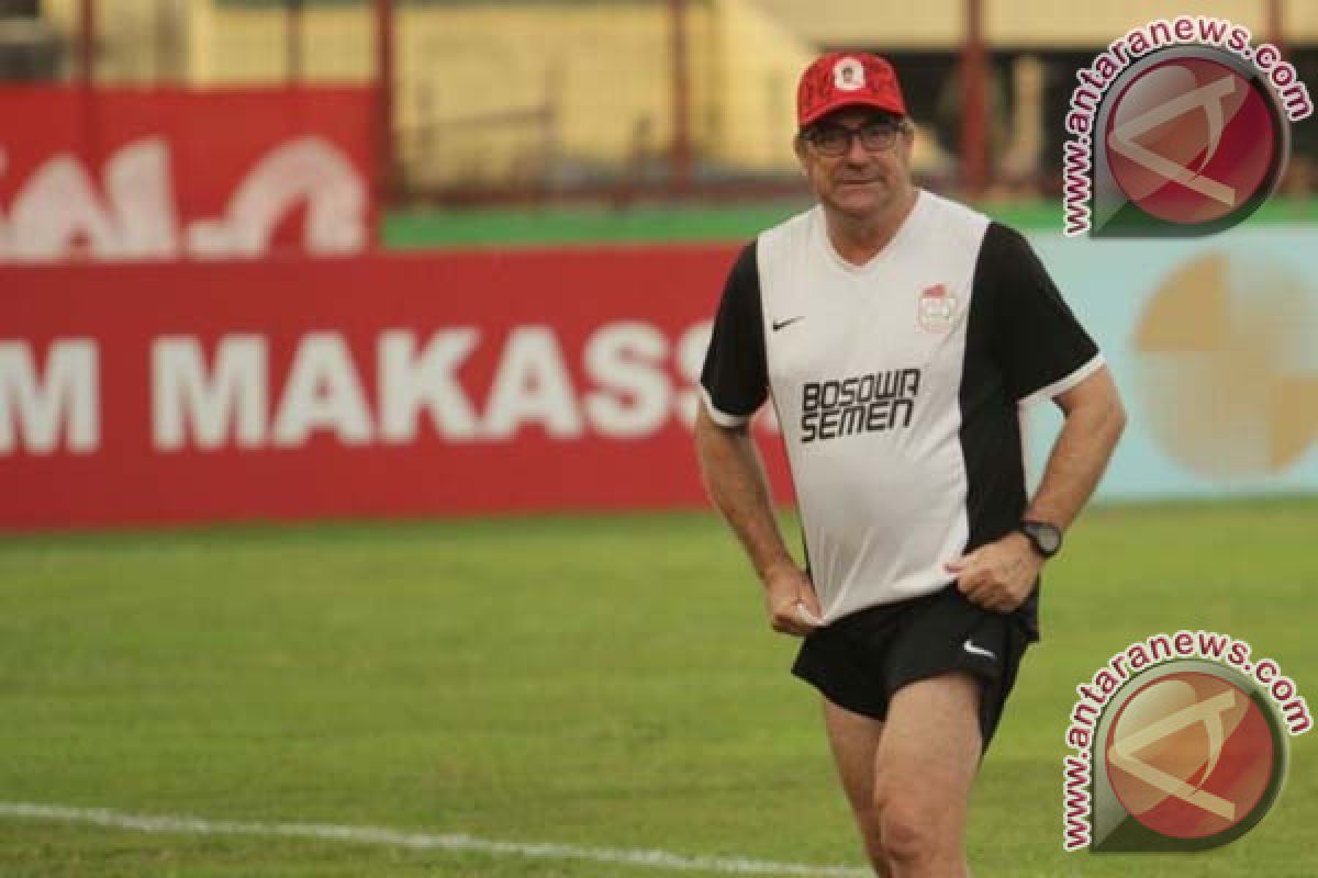 PSM fokus latihan taktik di Makassar