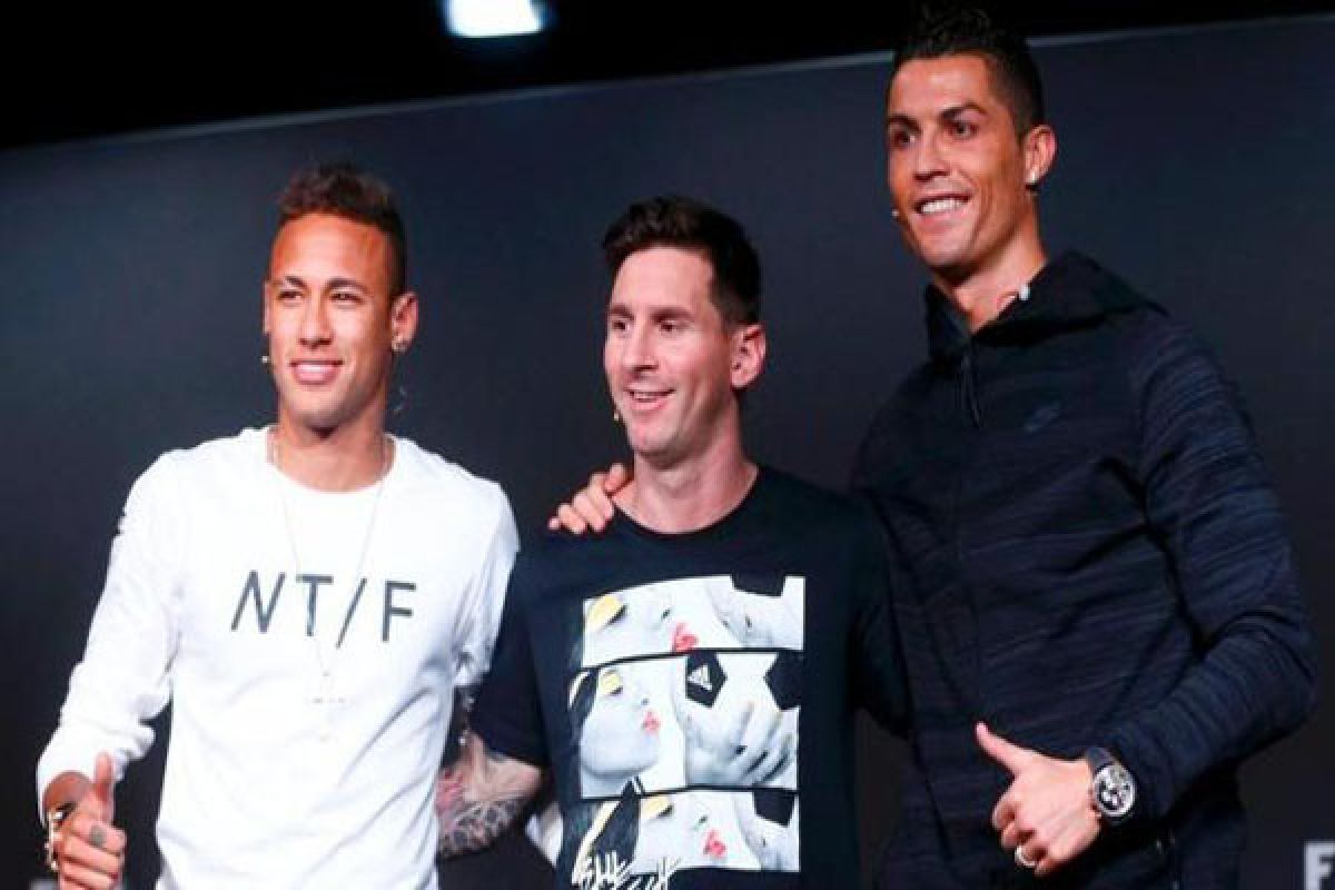 Neymar, Ronaldo dan Messi bersaing sebagai pemain terbaik