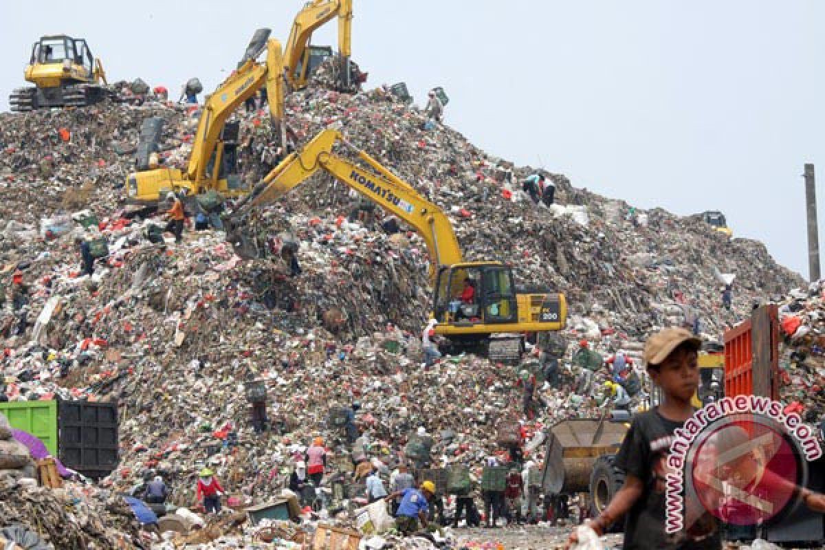 Bantargebang tampung 300 juta meter kubik sampah