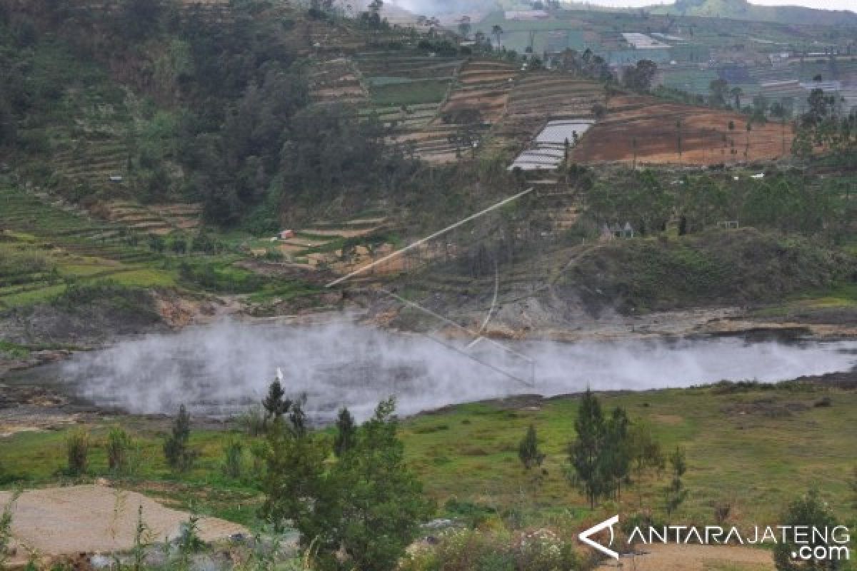 PVMBG Turunkan Status Kawah Sileri Dieng