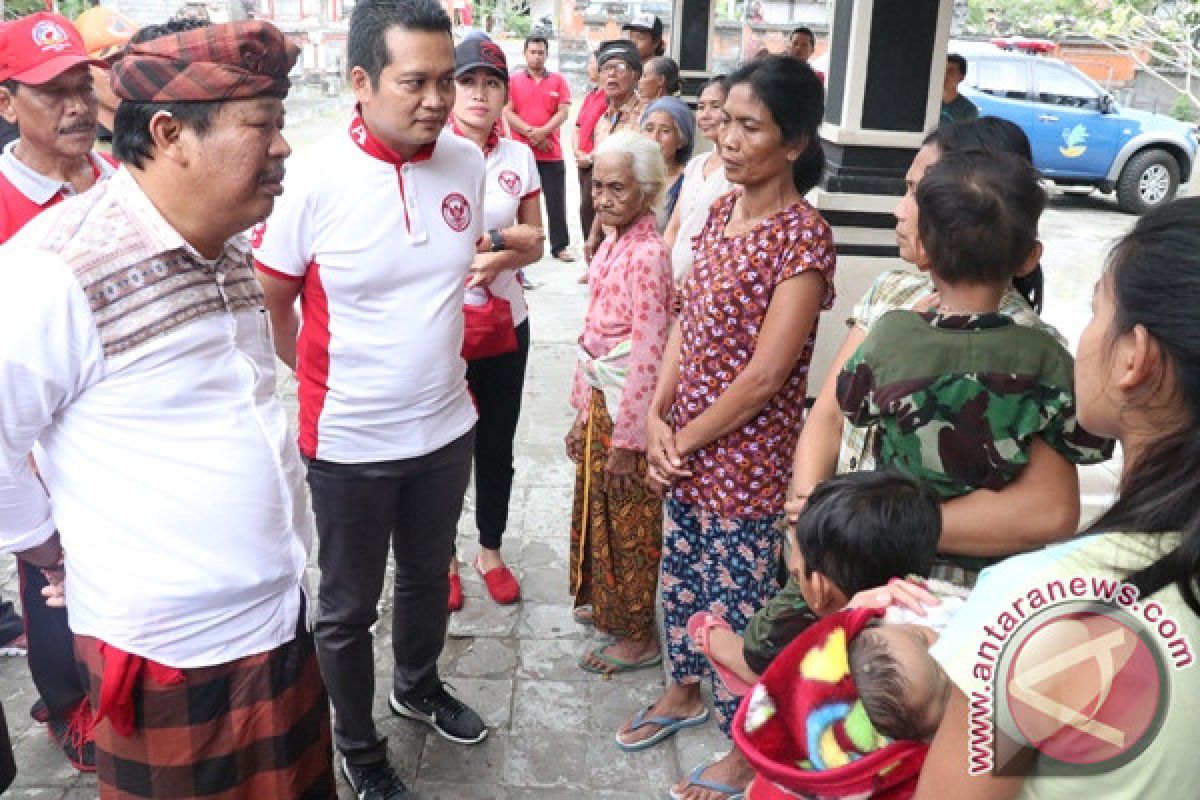 Pemkab Jembrana Bantu Pengungsi Gunung Agung