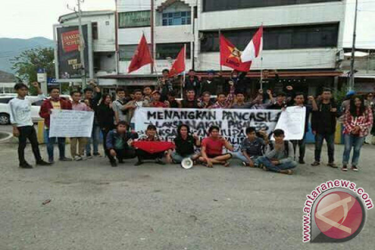 LMND Aksi Menangkan Pancasila Peringati Hari Tani