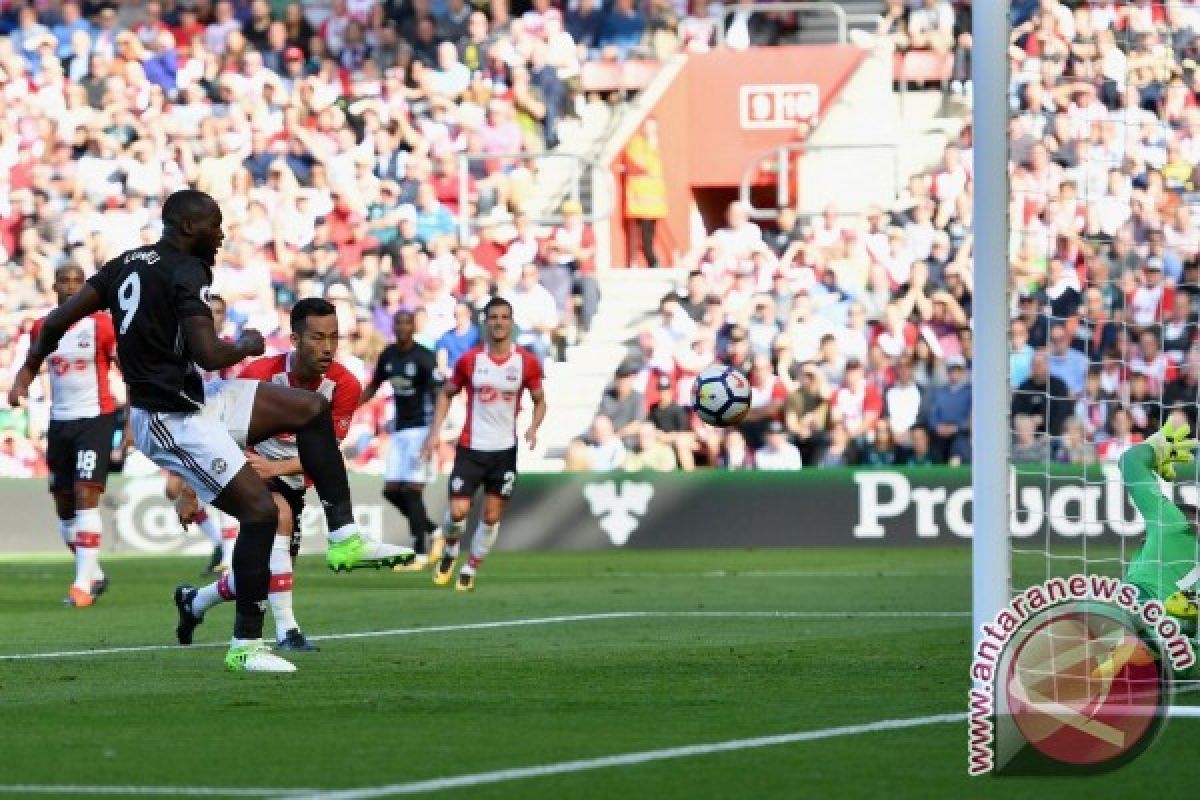 MU Tundukkan Southampton Berkat Gol Lukaku