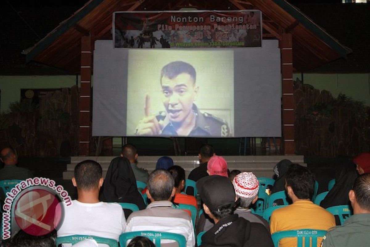 Warga Jambi antusiasme nobar film pemberontak PKI