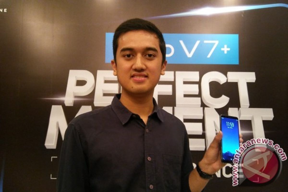 Vivo V7+ Siap Diluncurkan, Berbekal Kamera Depan 24MP