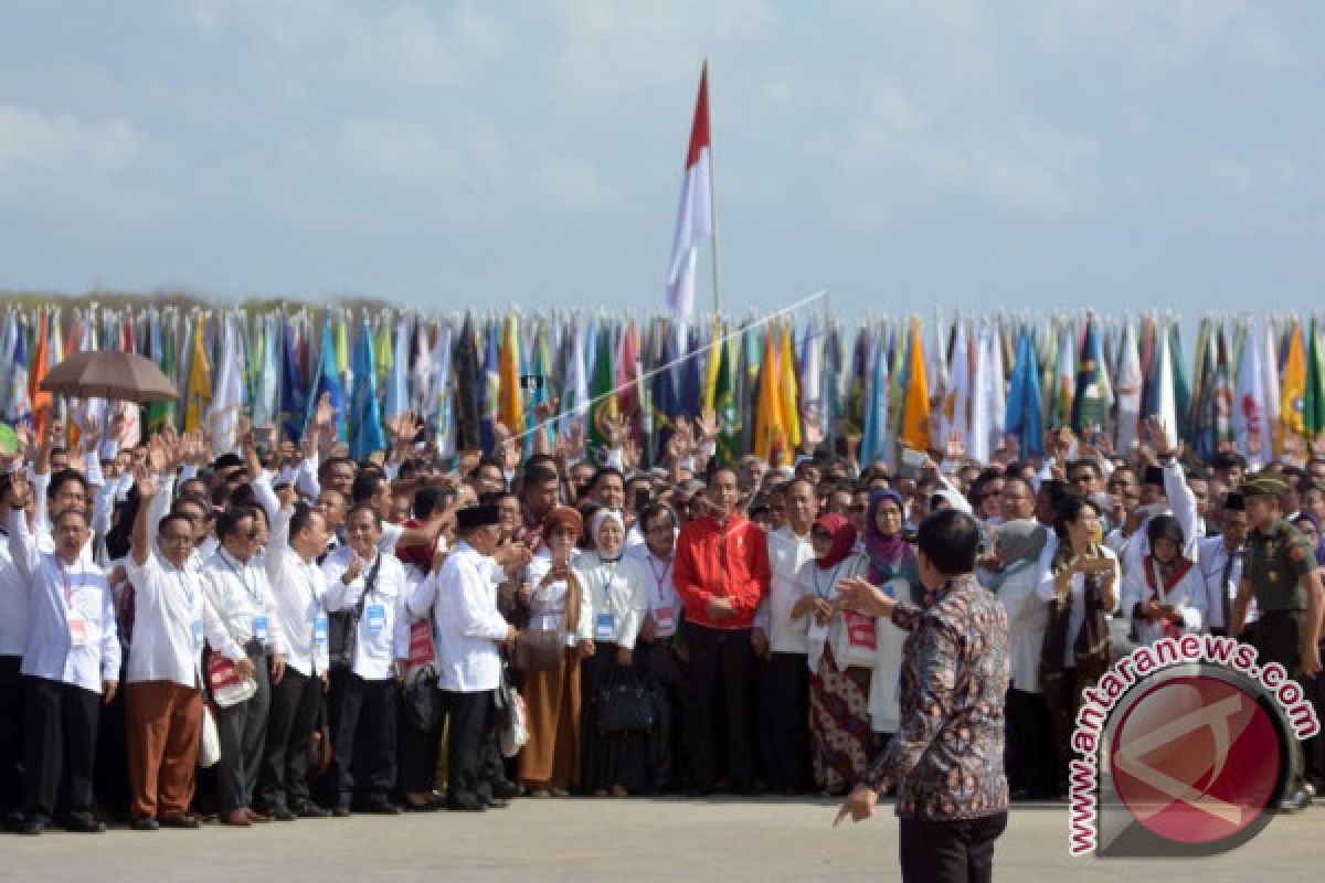 Presiden Jokowi Ingatkan Infiltrasi Ideologi di Kampus