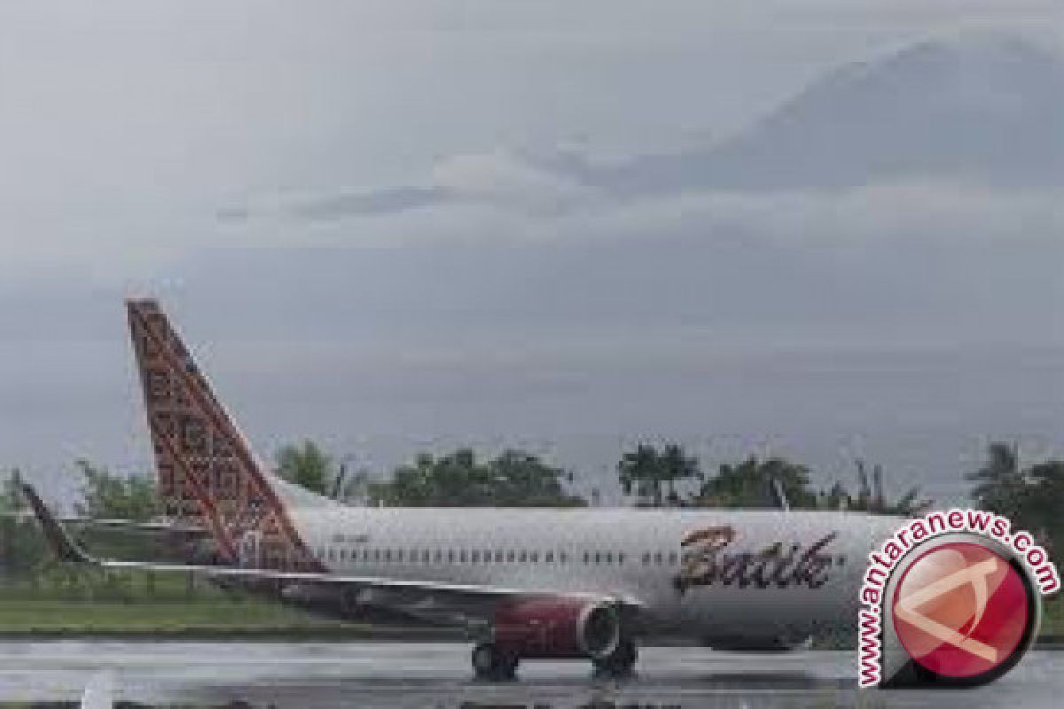 Batik Air Plane Fails To Land In Makassar 