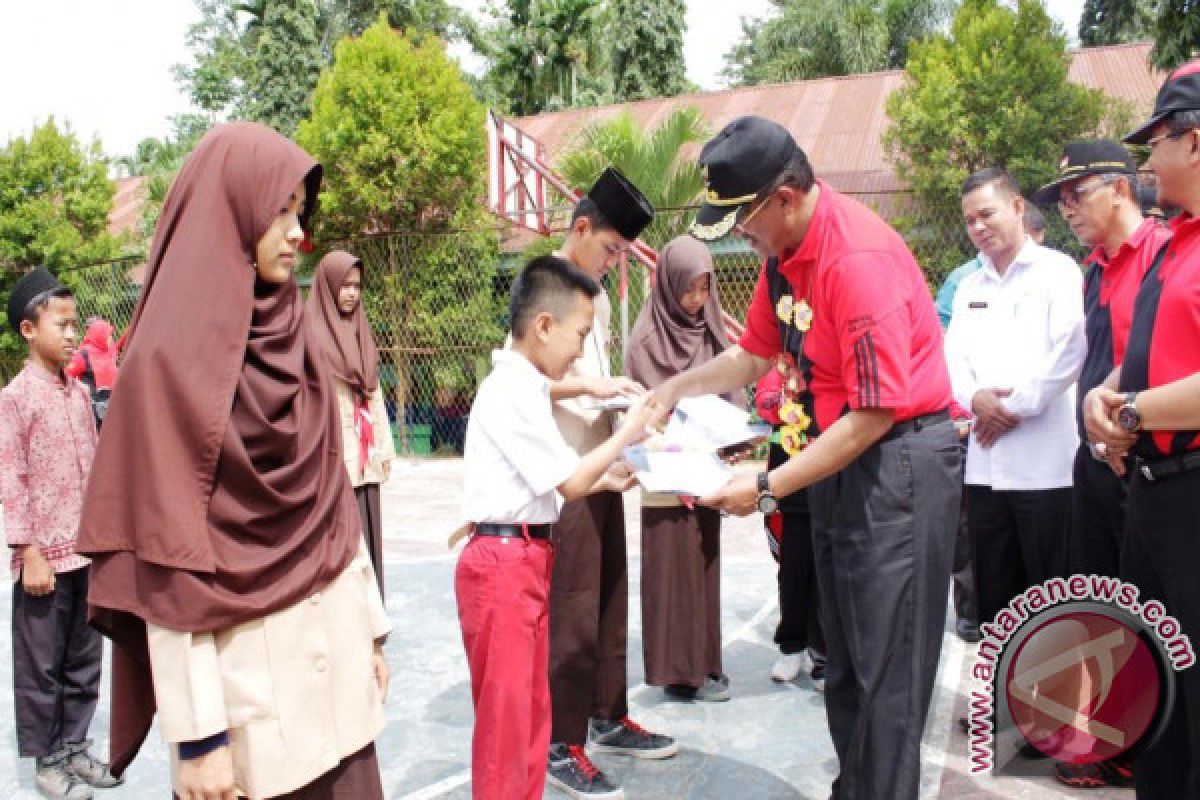 Kemenag Solok Peringati Hari Amal Bhakti ke 72 dengan Berbagai Kegiatan Sosial