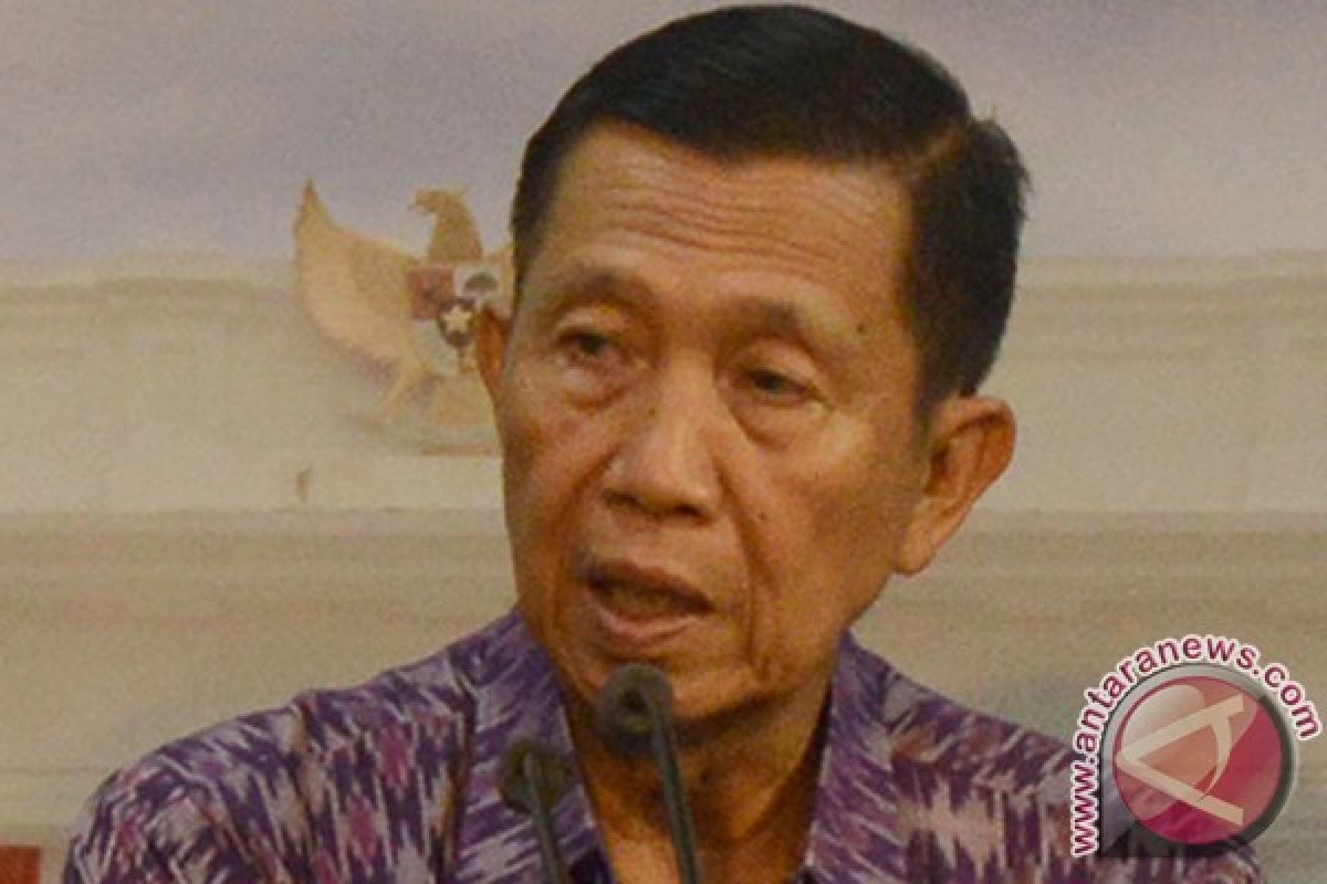 Gubernur Bali bantu maestro seni bondres
