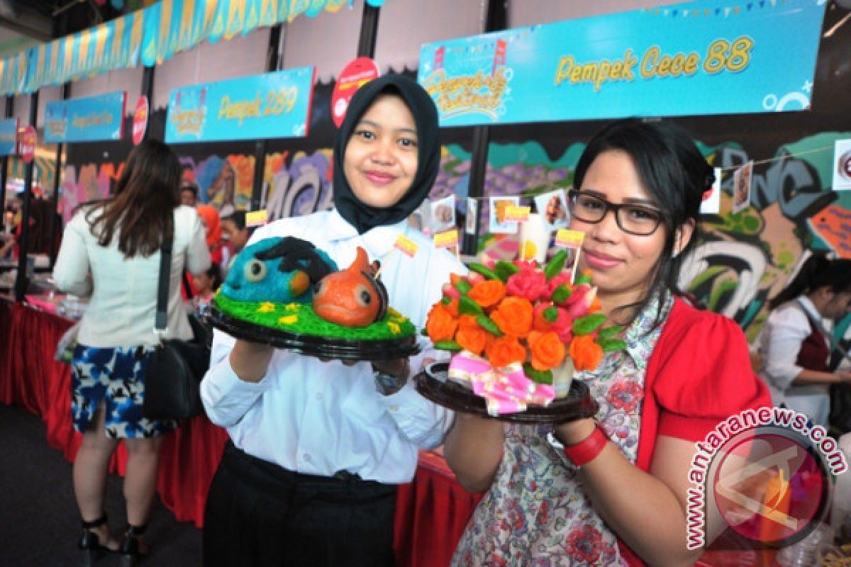 Festival pempek Palembang dan beragam menu unik 