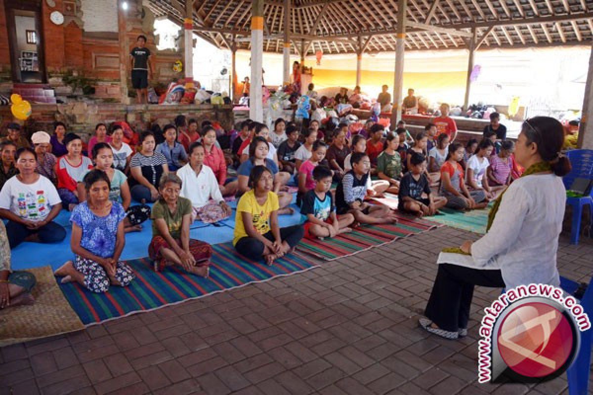 Pengungsi Gunung Agung Bisa Bersekolah di Lombok 