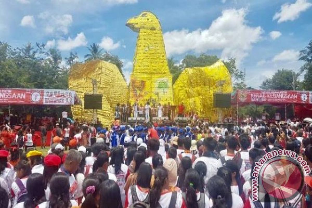 Masyarakat Samosir Antusias Sukseskan Kirab Kebangsaan