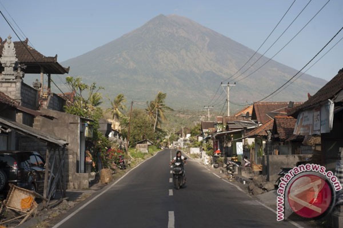 Volcanic activities of Mt Agung slowing down