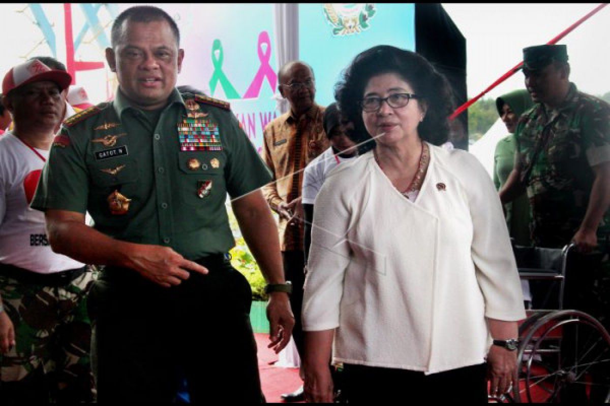 Panglima Dan Menkes Hadiri Baksos TNI