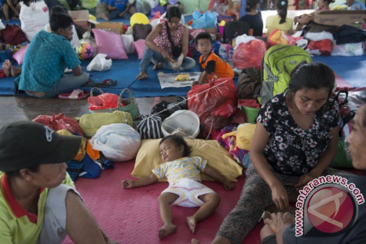 Pemkot Denpasar Memfasilitasi Pengungsi Pulang Kampung