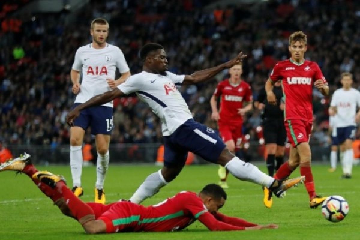 Gol "keberuntungan" antar Tottenham naik ke empat besar