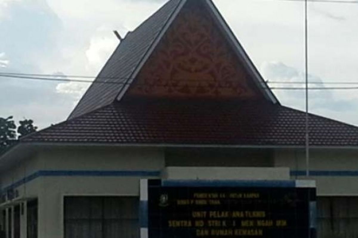 Kampar Kembangkan Usaha Rumah Kemasan