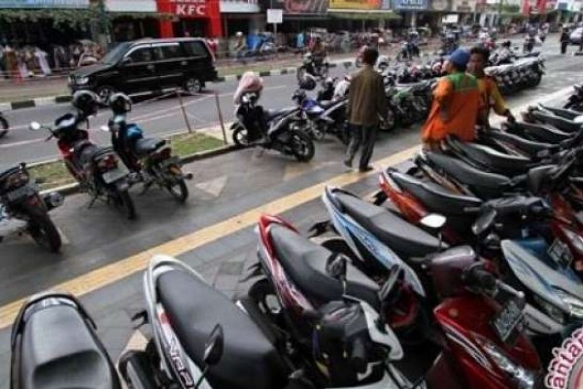 PAD Riau Dari Sektor Parkir Mencapai Rp5,5 Miliar