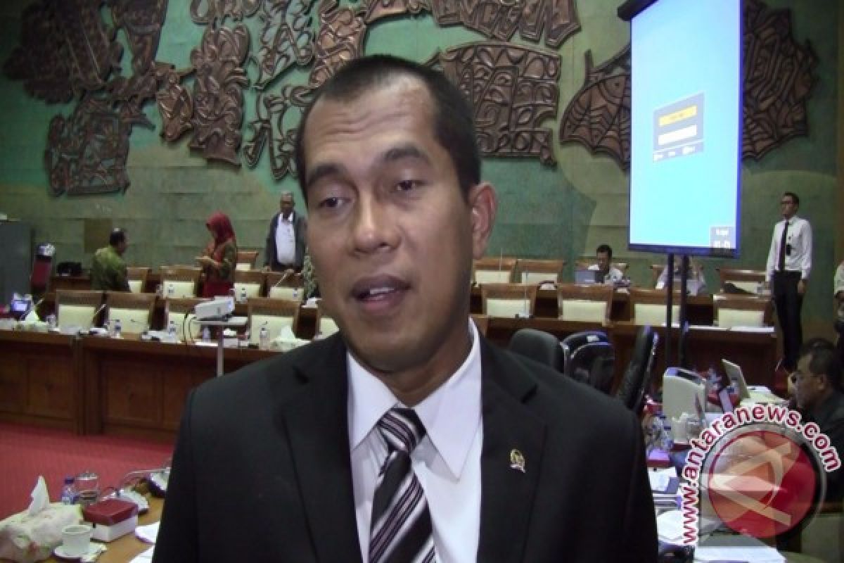 DPR akan minta penjelasan BIN soal deteksi dini teror