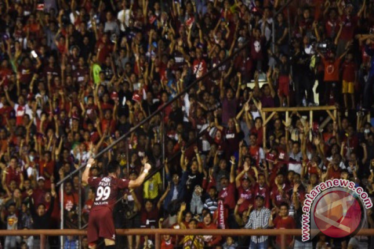 PSM Makassar Kalahkan Semen Padang 4-0 