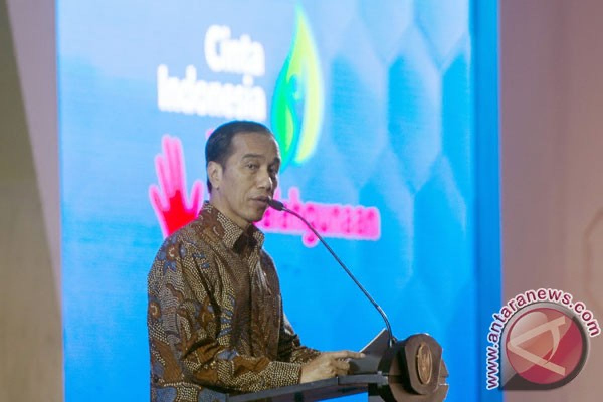 President Jokowi visits Police Academy in Semarang