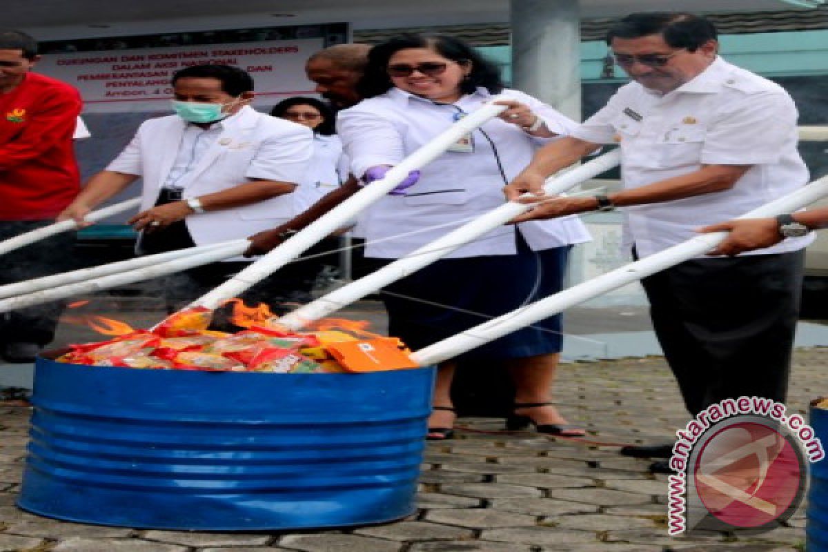 BPOM Maluku Musnahkan Ratusan Obat dan Pangan Ilegal
